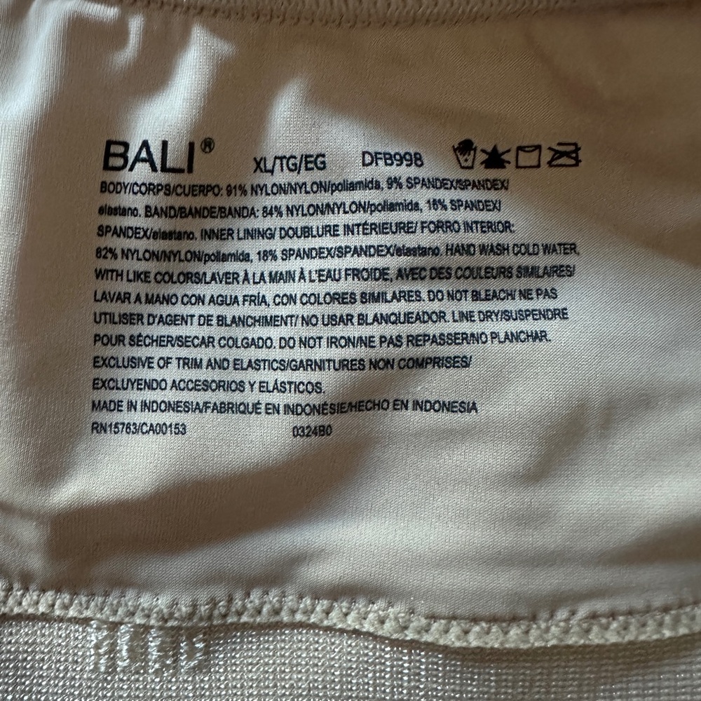 NWT Women’s Bali Comfort Flex Wirefree Nylon Spandex Bra Nude/Beige XL - Picture 7 of 7